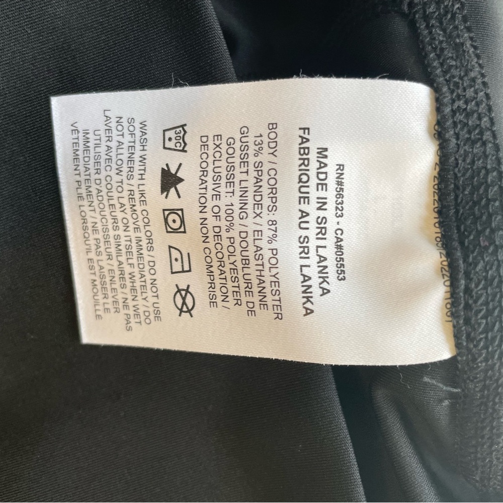 Nike Black Dri-Fit Performance Leggings - Picture 4 of 4